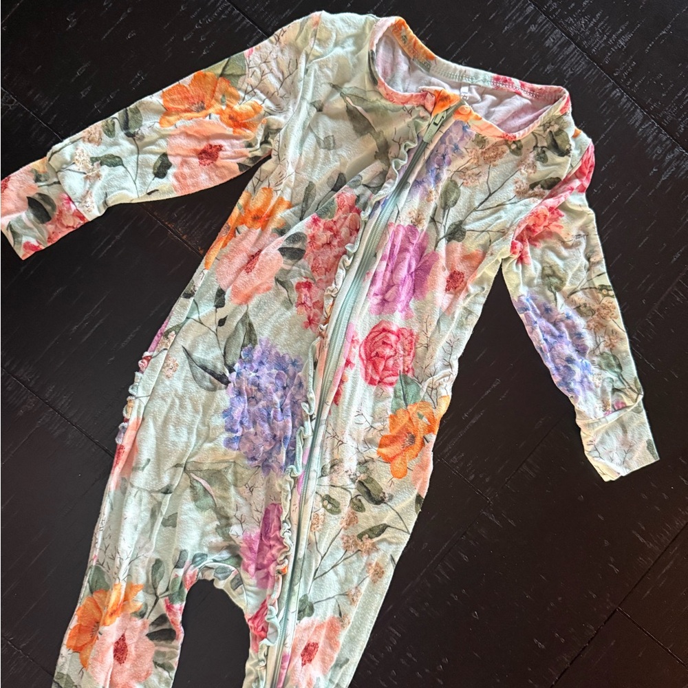 Posh Peanut - Erin - Footie Ruffled Zippered One Piece 2T